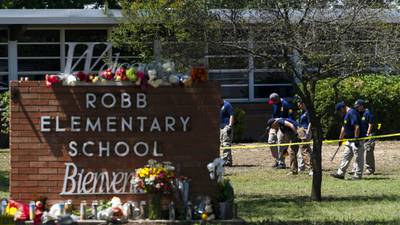 Texas school shooting: Uvalde High School graduating class honors victims