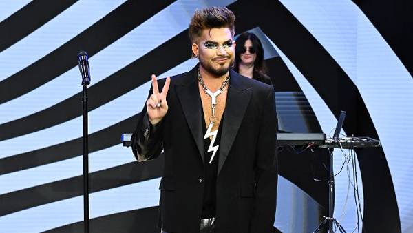 Adam Lambert defends Harry Styles: "Why do we expect them to stay so tightly boxed in?"