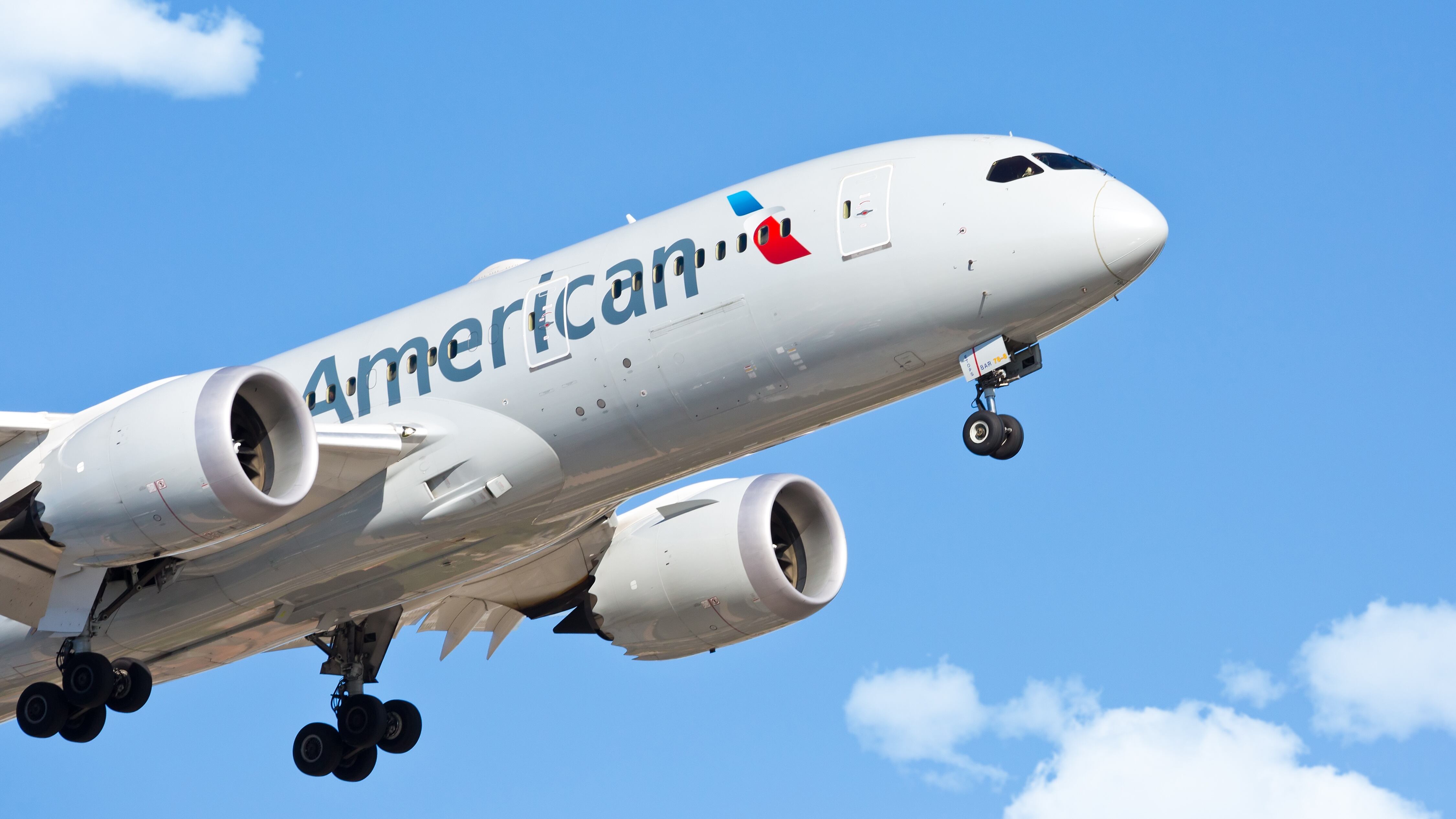 American Airlines plane