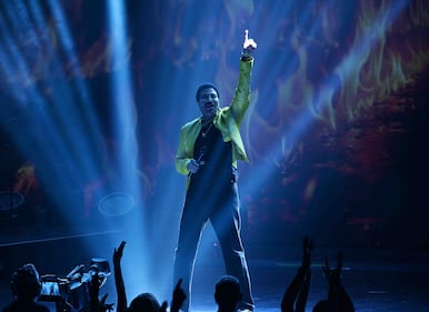 Lionel Richie; Earth Wind & Fire; Seminole Hard Rock Hotel & Casino Hollywood, FL; Sing a Song All Night Long tour