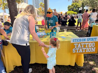 WFEZ WFLC Easy 93.1 Hits 97.3 Duck Derby Fest