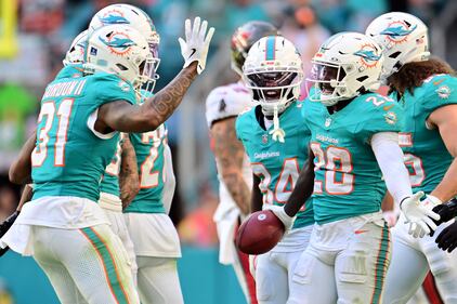NFL Tampa Bay Buccaneers vs Miami Dolphins