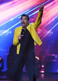 Lionel Richie; Earth Wind & Fire; Seminole Hard Rock Hotel & Casino Hollywood, FL; Sing a Song All Night Long tour